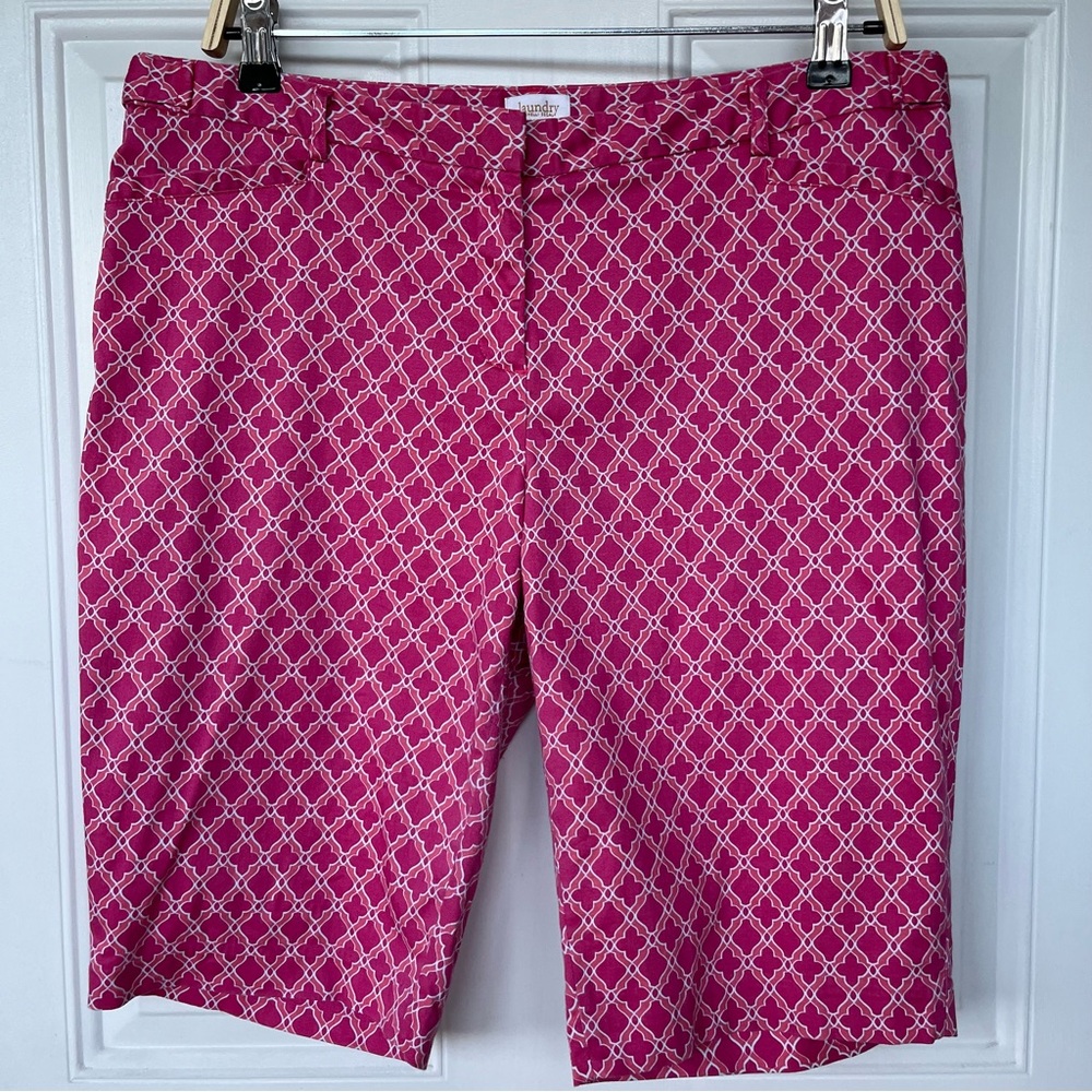 •Laundry by Shelli Segal• Pink Patterned Bermuda Shorts - Size 12